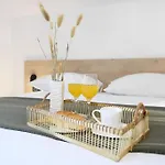 Luka - New Isolated With Heated Pool, Jacuzi And Sauna *