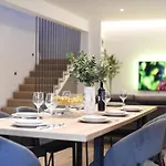 Luka - New Isolated With Heated Pool, Jacuzi&sauna Villa