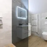 Luka - New Isolated With Heated Pool, Jacuzi&sauna Villa Gračac