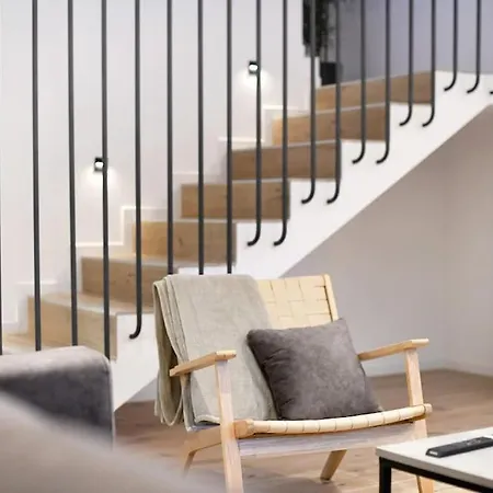 Luka - New Isolated With Heated Pool, Jacuzi And Sauna