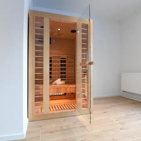 Luka - New Isolated With Heated Pool, Jacuzi And Sauna