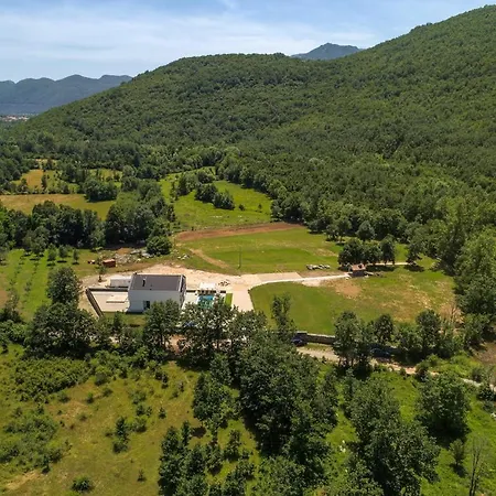 Luka - New Isolated With Heated Pool, Jacuzi And Sauna *